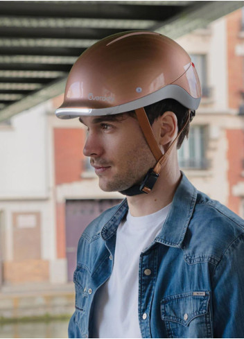 Illuminated bike helmet with blinkers - Overade