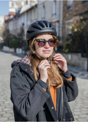 Casque de vélo léger et aéré Atom - Cairn