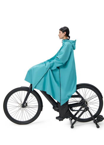 Urban cycling poncho with sleeves - Maium Amsterdam