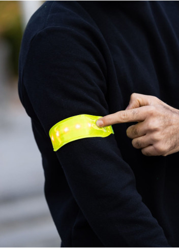 Yellow light-up armband - Wowow
