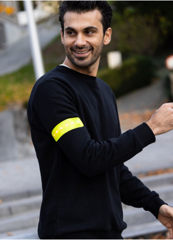 Fluorescent armband with integrated LEDs - Wowow