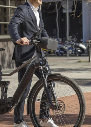 Shad 3L Handlebar Bag and Shoulder Strap