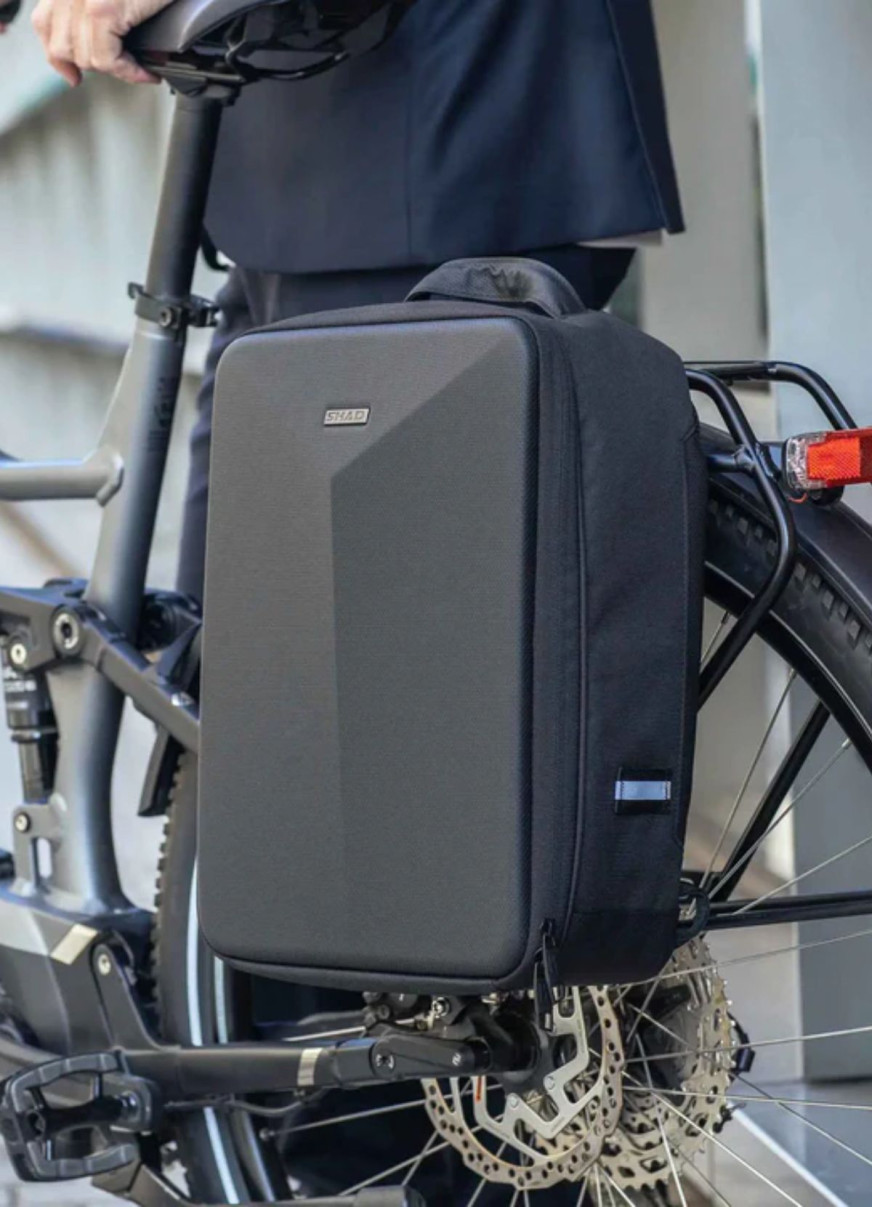 Shad Executive Convertible Hardshell Backpack