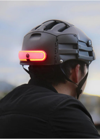 Universal flashing light for all helmets - Overade