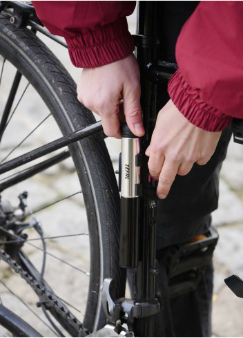 Hand pump with FC02 connector - Zéfal