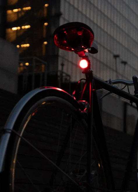 Magnetic rear light - Shapeheart