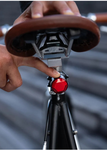 Eclairage arrière magnétique - Shapeheart