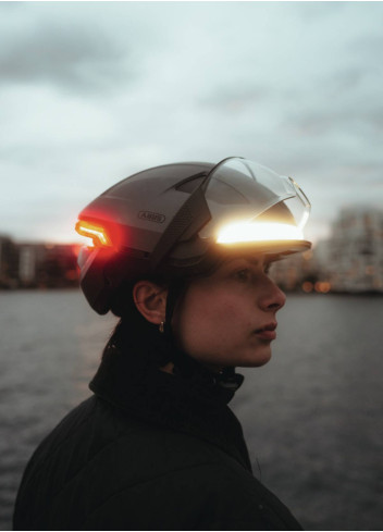 HYP-E helmet with lights and indicators - Abus