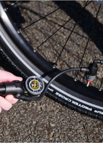 Mini-pompe à pied en aluminium convertible - Michelin