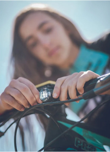 Femto Bike Headlight - Lezyne