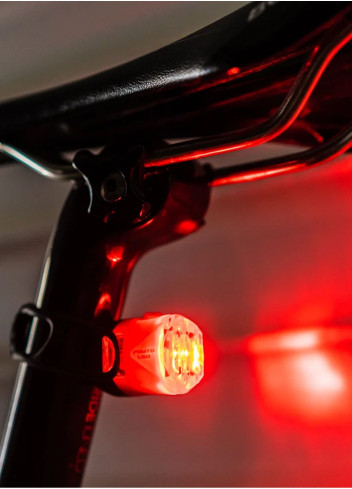 Femto USB Bike Taillight - Lezyne