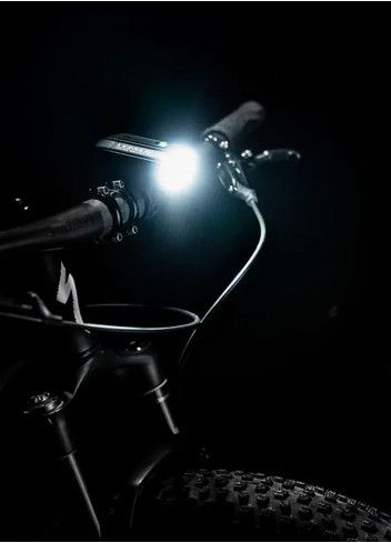 Eclairage avant 1000 lumens - Lezyne