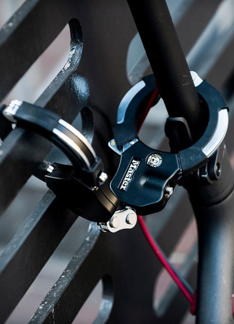 Antivol menotte avec chaine 2 maillons - Master Lock