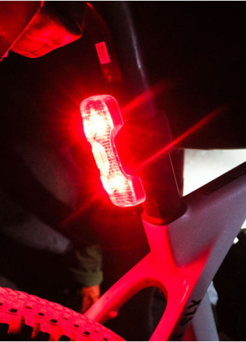 Eclairage arrière 150 lumens - Zéfal