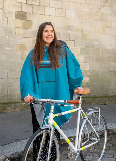 Urban cycling poncho - The People's Poncho