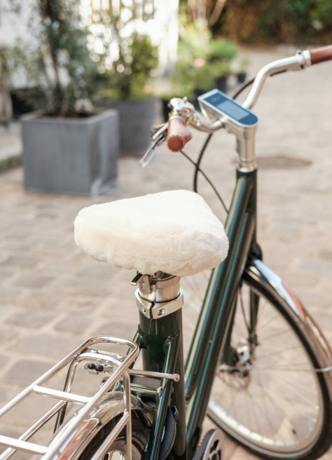 Sheepskin saddle cover - AGU