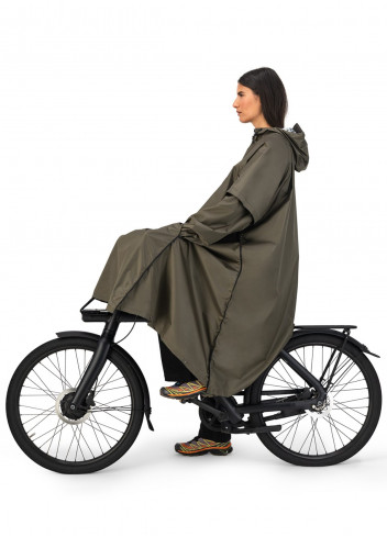 Urban cycling poncho with sleeves - Maium Amsterdam
