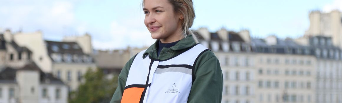 Reflective clothing